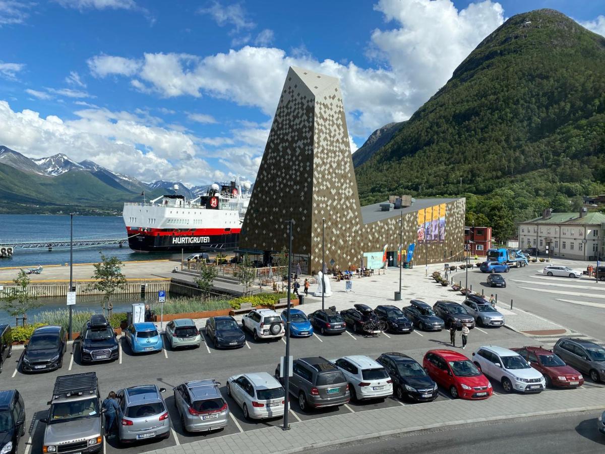 Andalsnes Sentrum Apartment No1 外观 照片